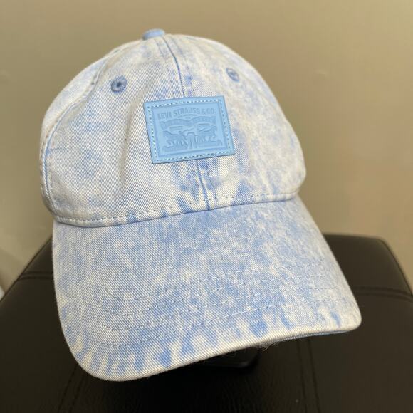 LEVI's blue denim washed snapback dad hat with logo patch on front - Picture 3 of 6